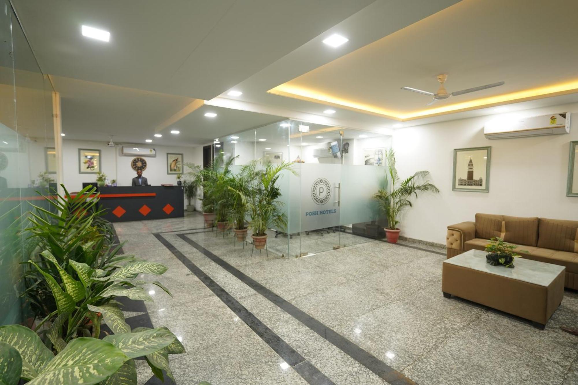 Posh Garden Inn Artemis Hospital Road Gurgaon Luaran gambar