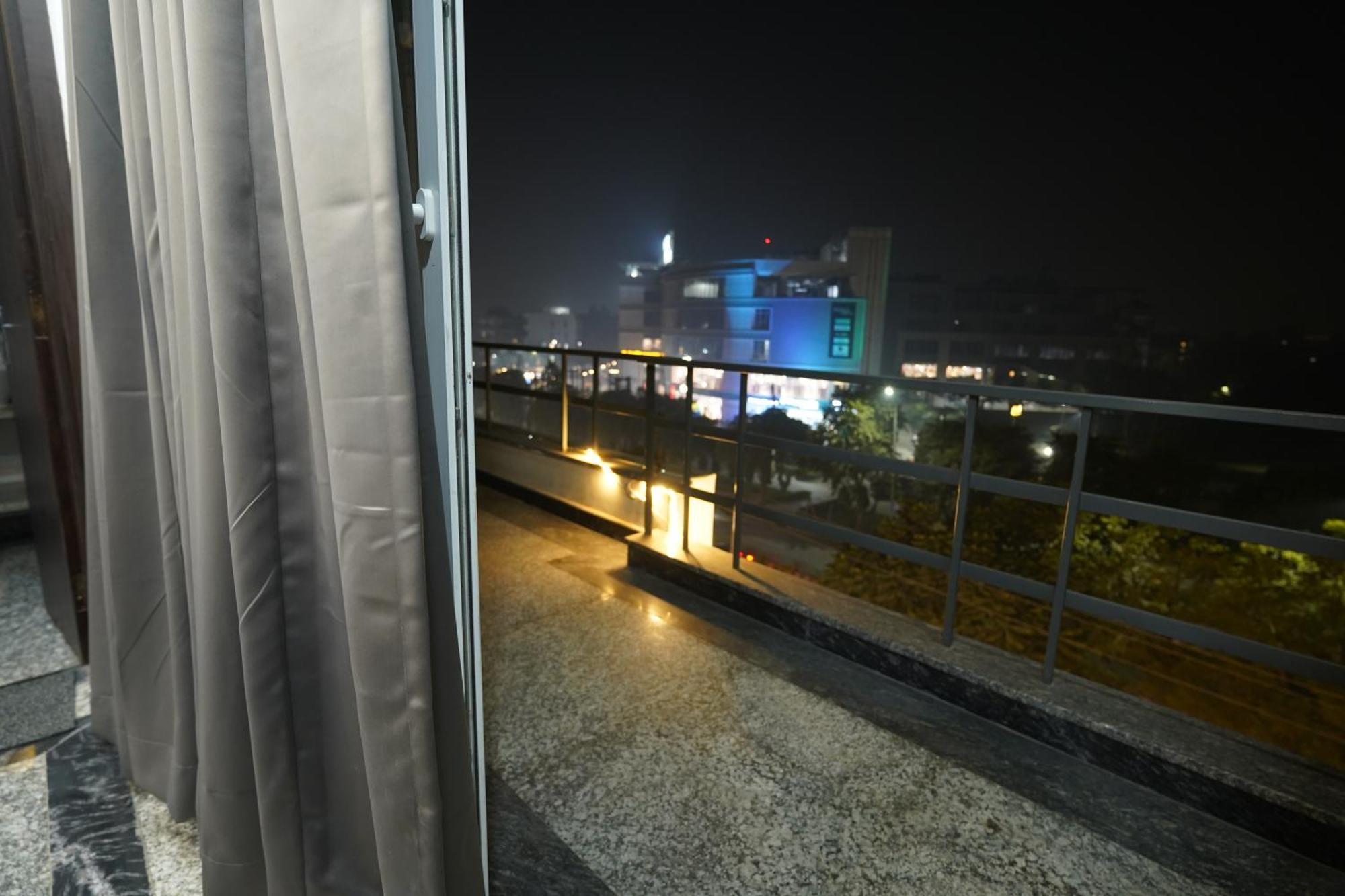 Posh Garden Inn Artemis Hospital Road Gurgaon Luaran gambar