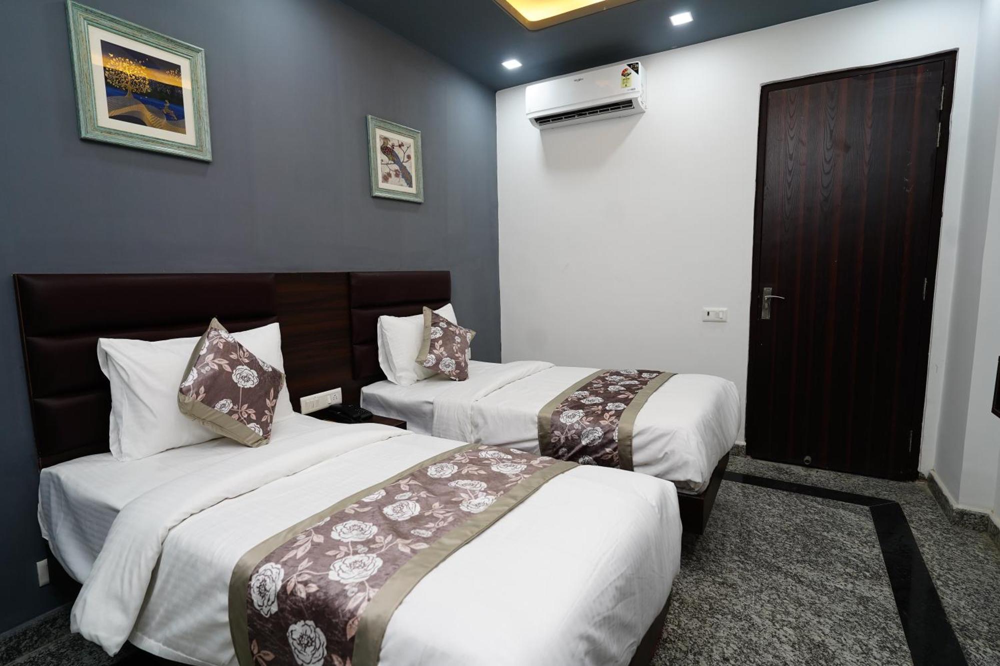 Posh Garden Inn Artemis Hospital Road Gurgaon Luaran gambar