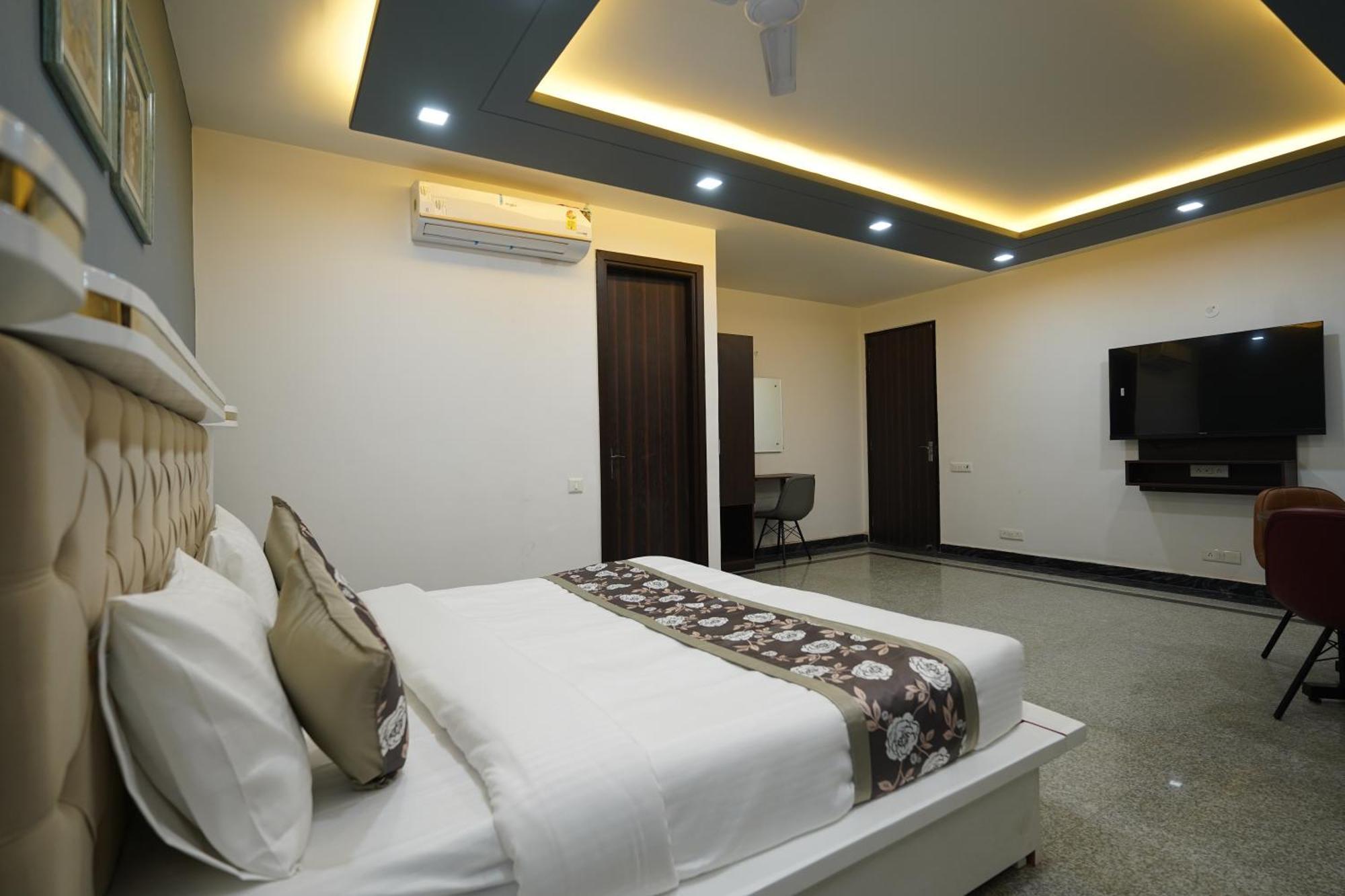Posh Garden Inn Artemis Hospital Road Gurgaon Luaran gambar