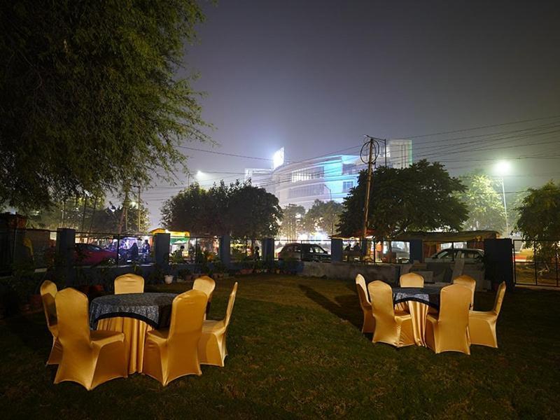 Posh Garden Inn Artemis Hospital Road Gurgaon Luaran gambar